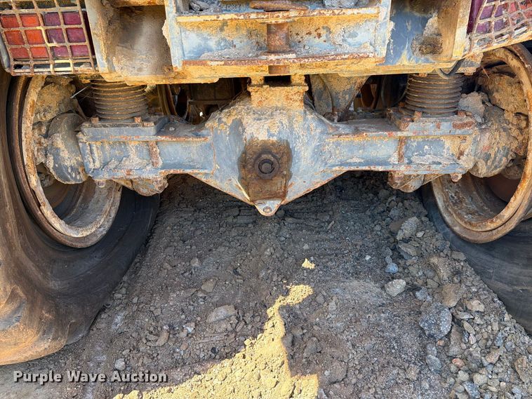 image for item EF1401 2001 TEREX TA25 articulated haul truck