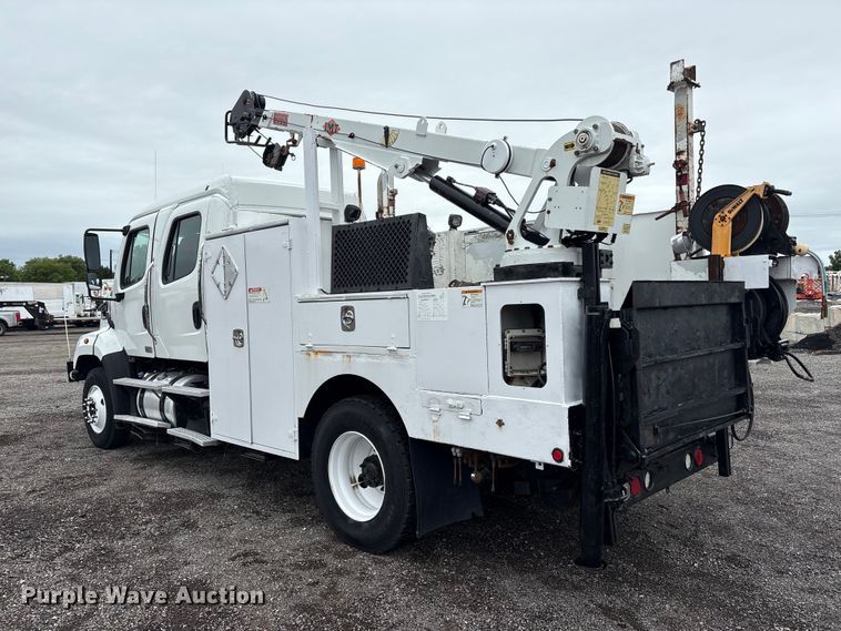 image for item EG9215 2013 Freightliner 108SD Crew Cab utility / service truck