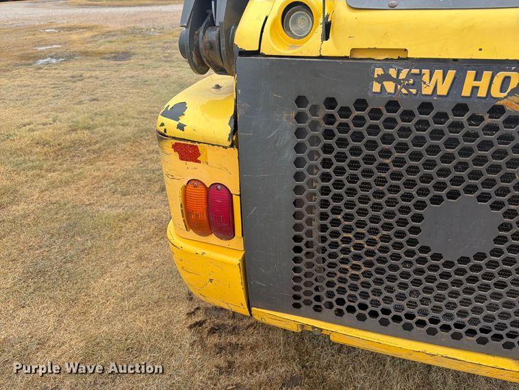 image for item EI7708 2012 New Holland C238 tracked skid steer loader
