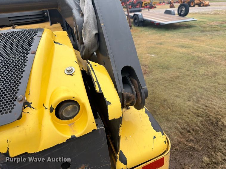 image for item EI7708 2012 New Holland C238 tracked skid steer loader