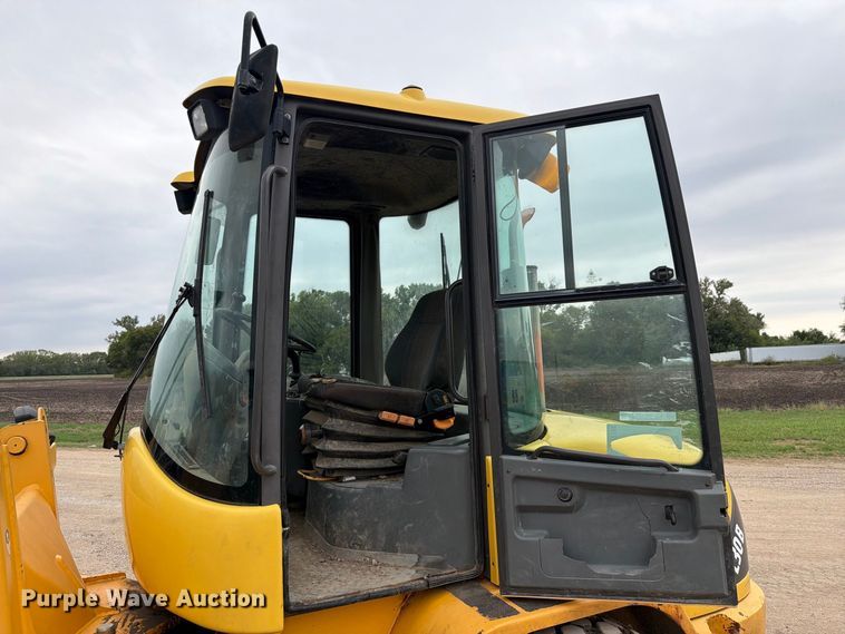 image for item EI7751 2004 Volvo L30B wheel loader
