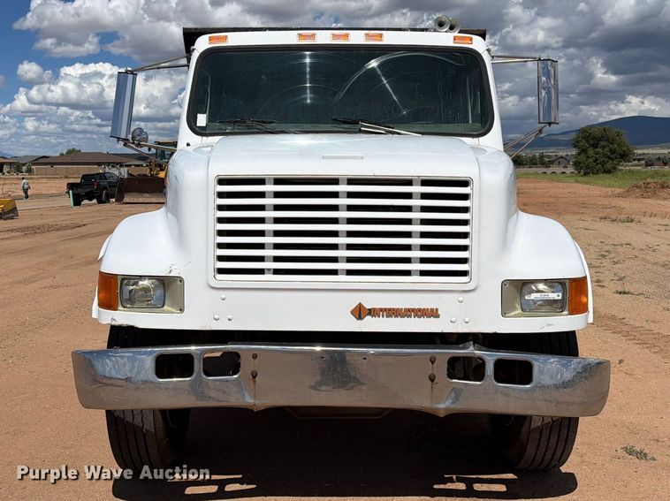image for item EL2638 1990 International 4900 dump truck