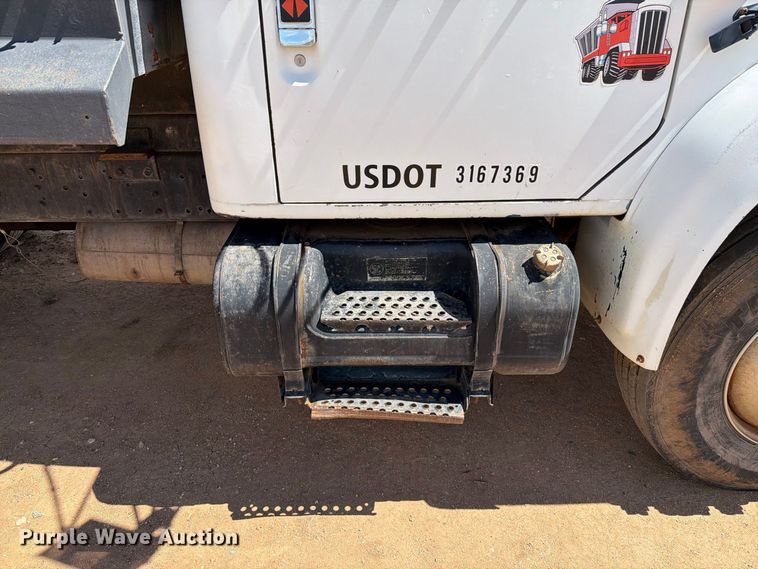 image for item EL2638 1990 International 4900 dump truck