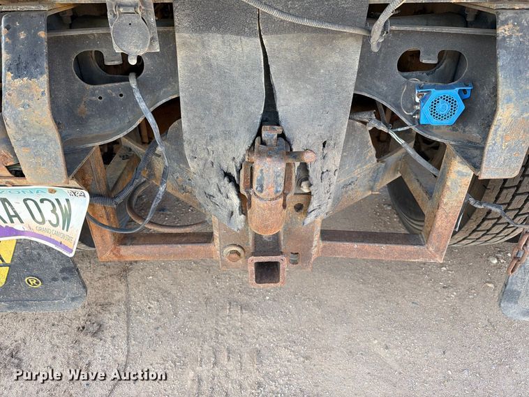 image for item EL2638 1990 International 4900 dump truck
