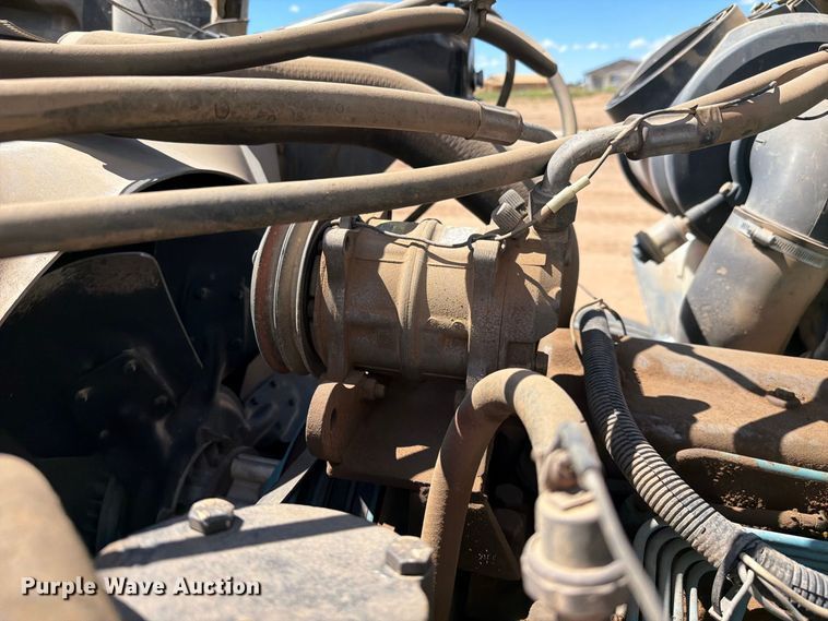 image for item EL2638 1990 International 4900 dump truck