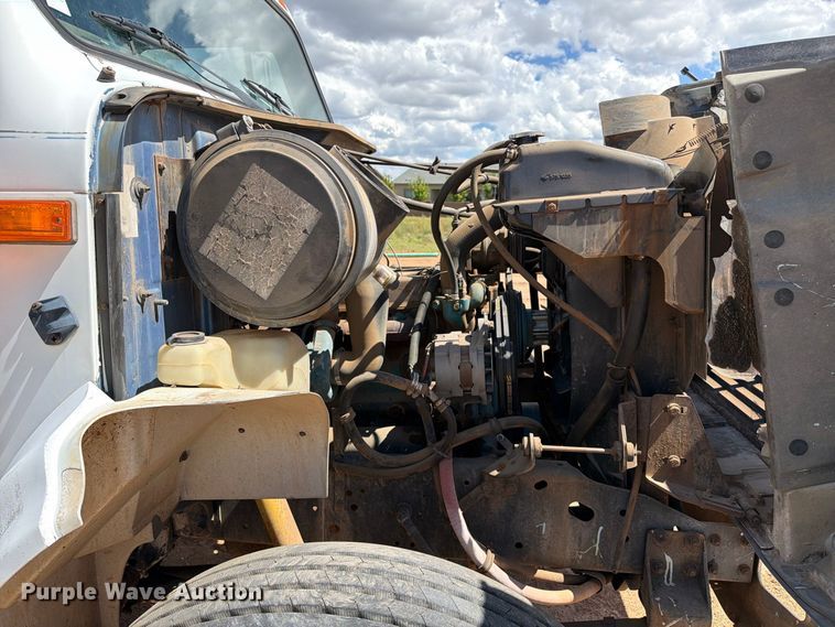 image for item EL2638 1990 International 4900 dump truck