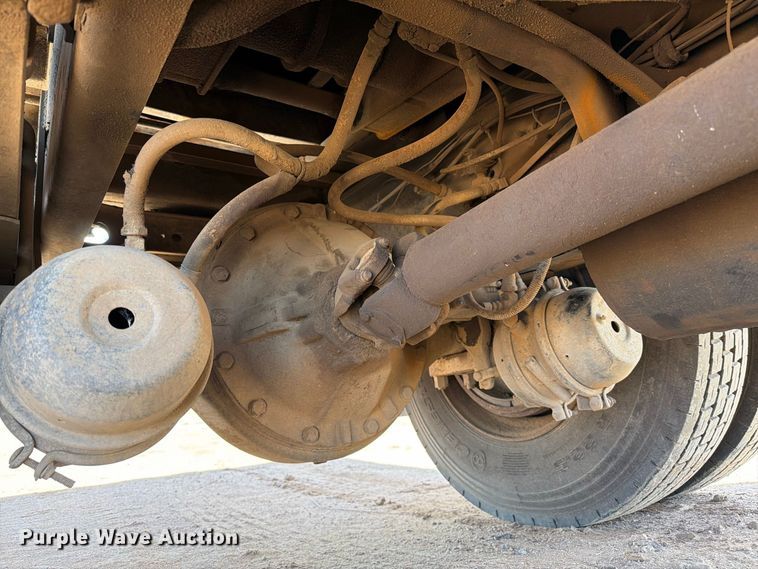 image for item EL2638 1990 International 4900 dump truck