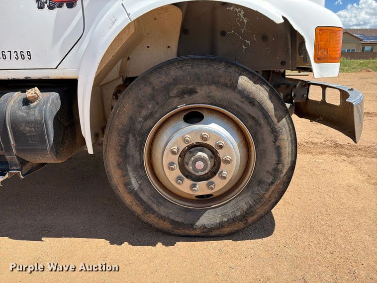 image for item EL2638 1990 International 4900 dump truck