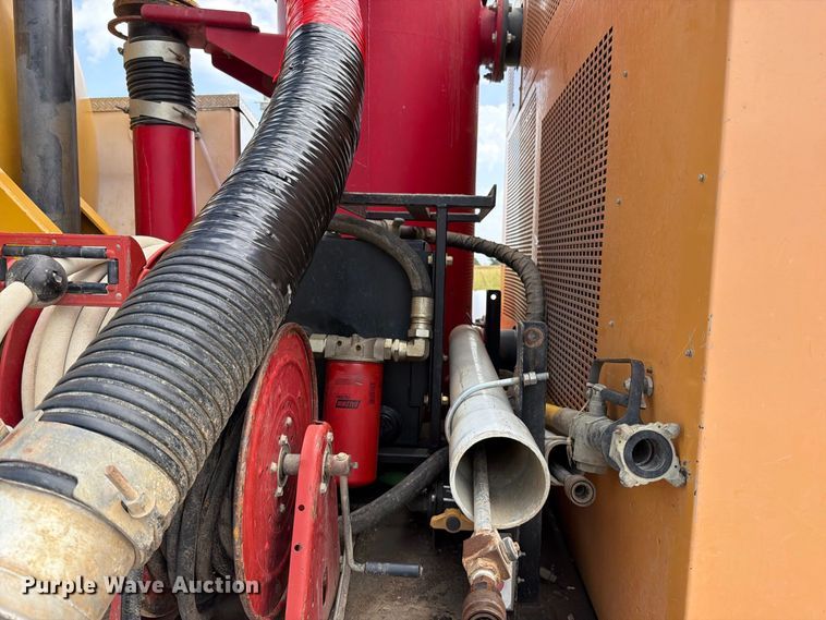 image for item EO8759 2013 Freightliner Coronado hydrovac truck