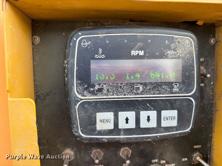 image for item EO8759 2013 Freightliner Coronado hydrovac truck