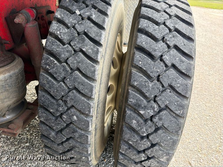 image for item EO8759 2013 Freightliner Coronado hydrovac truck