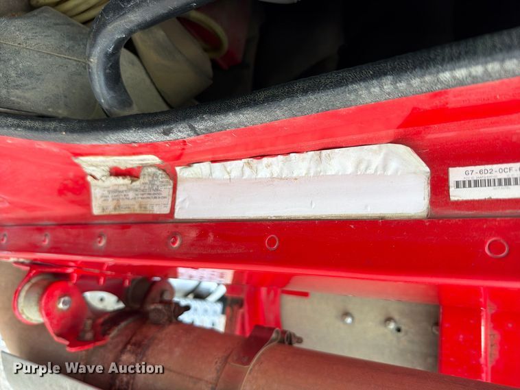 image for item EO8759 2013 Freightliner Coronado hydrovac truck
