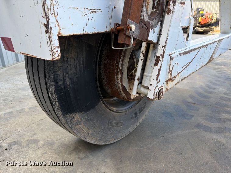 image for item EP7671 2016 Slabach Wheeler Reeler I-85 reel trailer