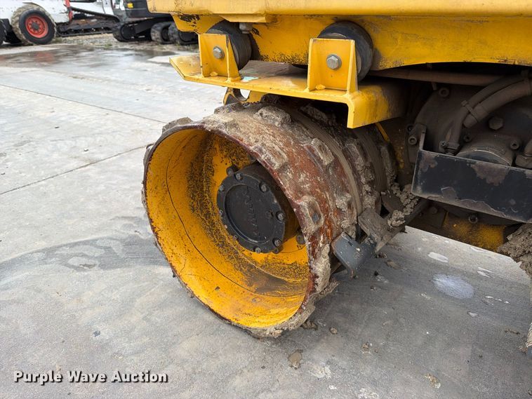 image for item EP7866 2013 Multiquip Rammax 1515-MI trench compactor