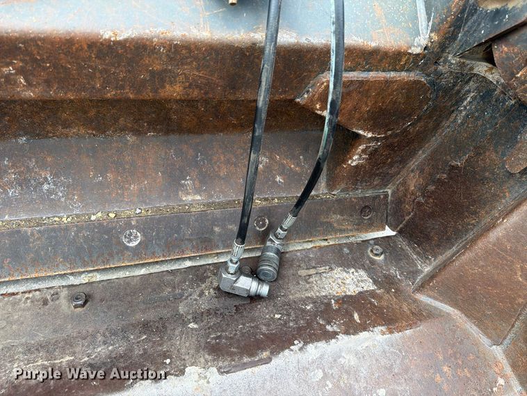 image for item EP7870 2016 Bobcat Combo BKT 74 4-in-1 bucket