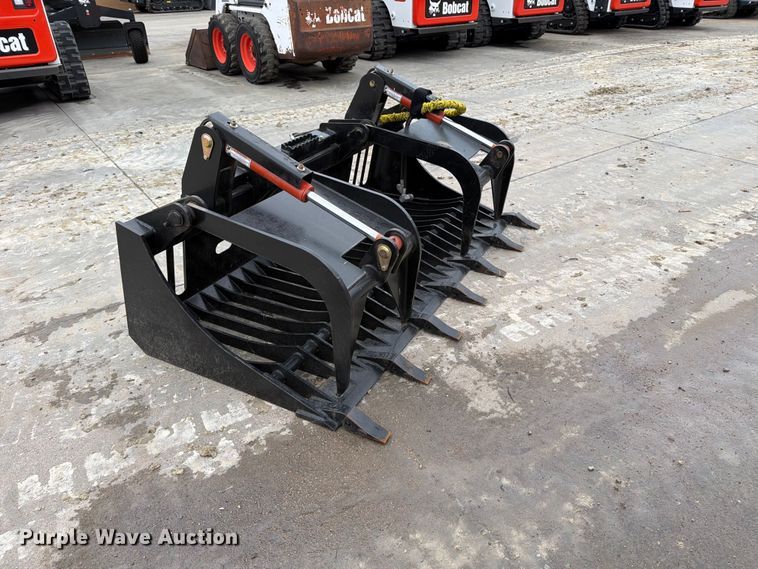 image for item EP7871 Skid steer grapple bucket