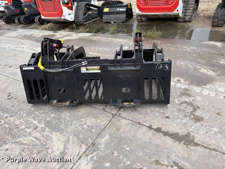 image for item EP7871 Skid steer grapple bucket