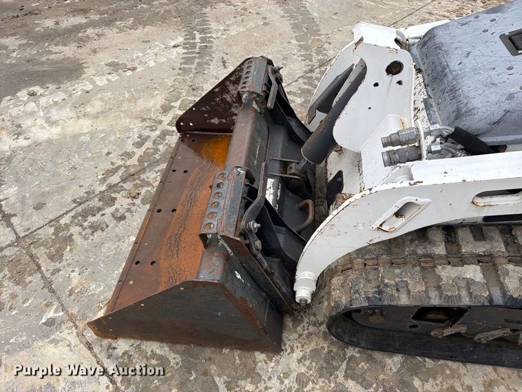 image for item EP7873 2015 Bobcat MT55 compact utility loader