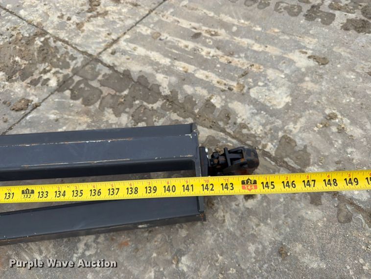 image for item EP7874 Bobcat Boom Truss 12 telehandler truss boom