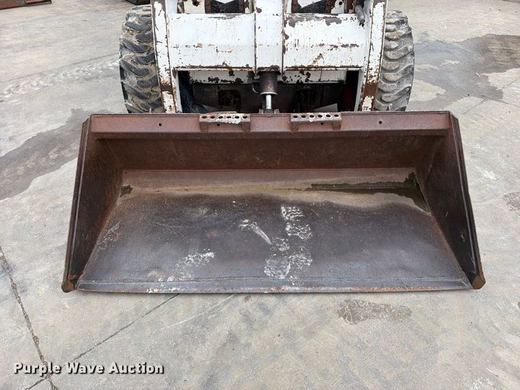 image for item EP7875 1994 Bobcat 853 skid steer loader