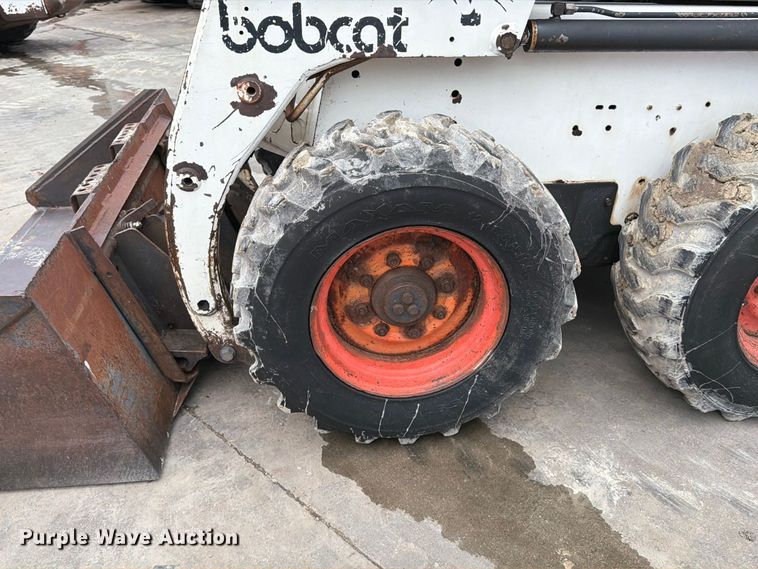 image for item EP7875 1994 Bobcat 853 skid steer loader