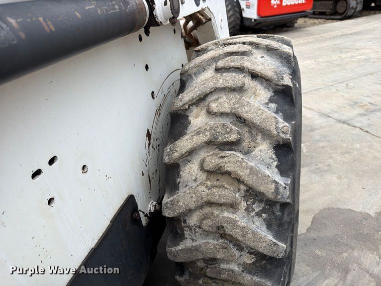 image for item EP7875 1994 Bobcat 853 skid steer loader