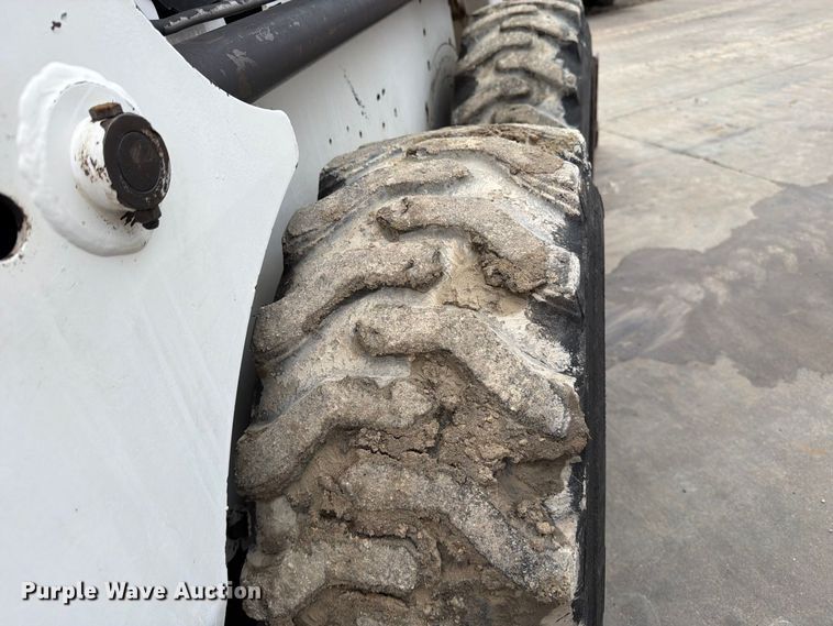 image for item EP7875 1994 Bobcat 853 skid steer loader