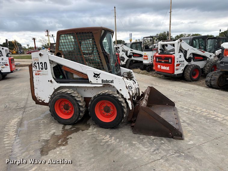 image for item EP7876 2004 Bobcat S130 skid steer loader