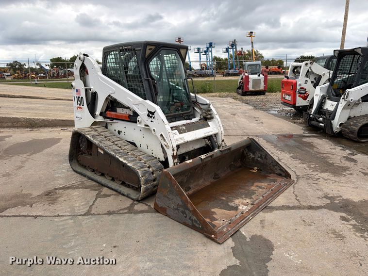 image for item EP7877 2006 Bobcat T190 tracked skid steer loader