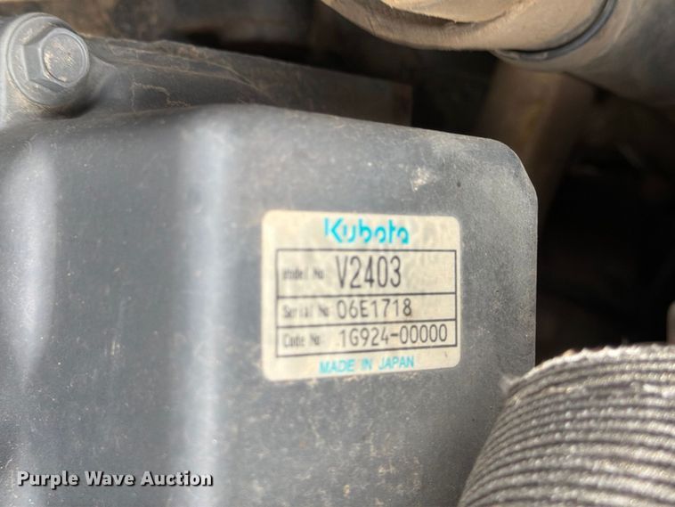 image for item EP7877 2006 Bobcat T190 tracked skid steer loader