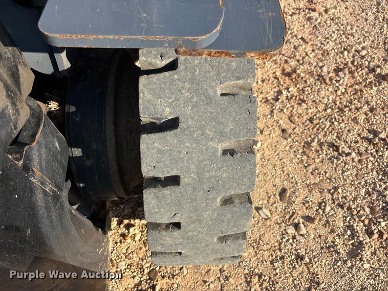 image for item ER3334 Toyota 8FDU25 forklift