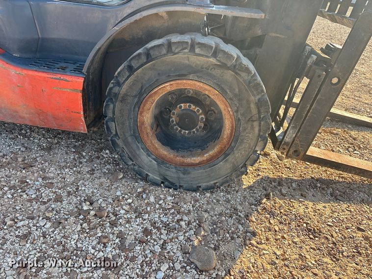 image for item ER3334 Toyota 8FDU25 forklift