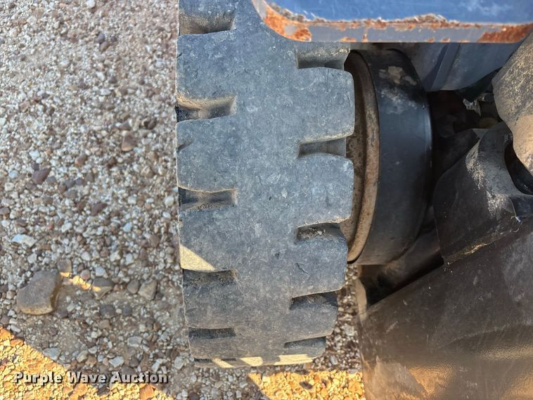image for item ER3334 Toyota 8FDU25 forklift