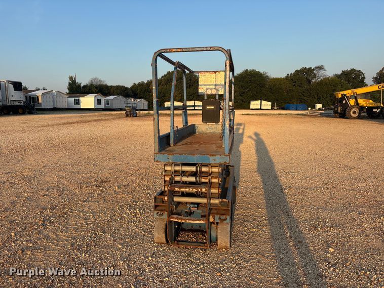 image for item ER3340 Genie GS-1930 scissor lift