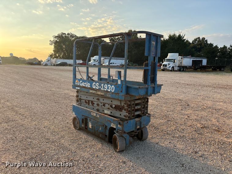 image for item ER3340 Genie GS-1930 scissor lift