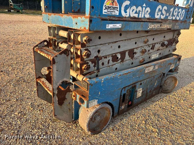 image for item ER3340 Genie GS-1930 scissor lift