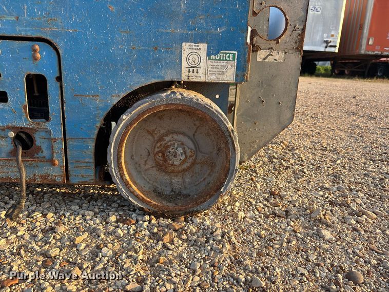 image for item ER3340 Genie GS-1930 scissor lift