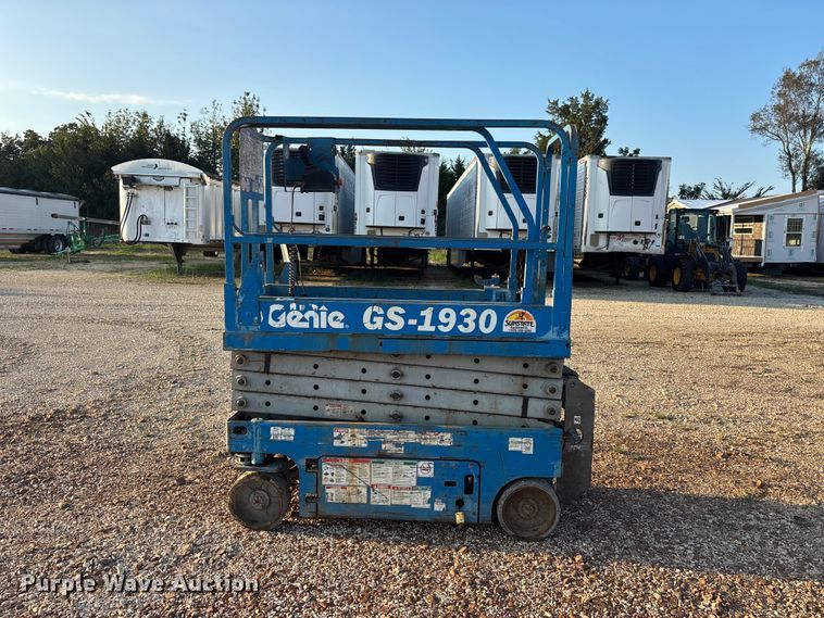 image for item ER3341 Genie GS-1930 scissor lift