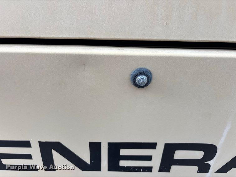 image for item ER3354 Generac QT04524AVAN generator