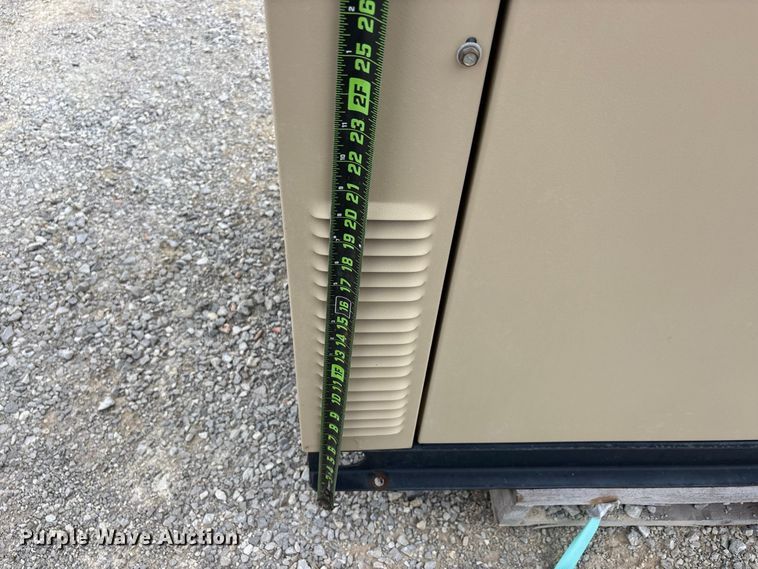 image for item ER3354 Generac QT04524AVAN generator