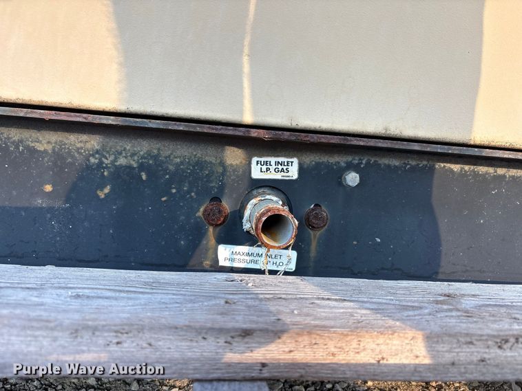 image for item ER3354 Generac QT04524AVAN generator