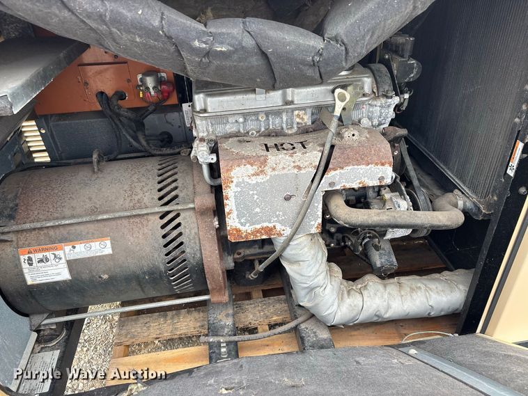 image for item ER3354 Generac QT04524AVAN generator