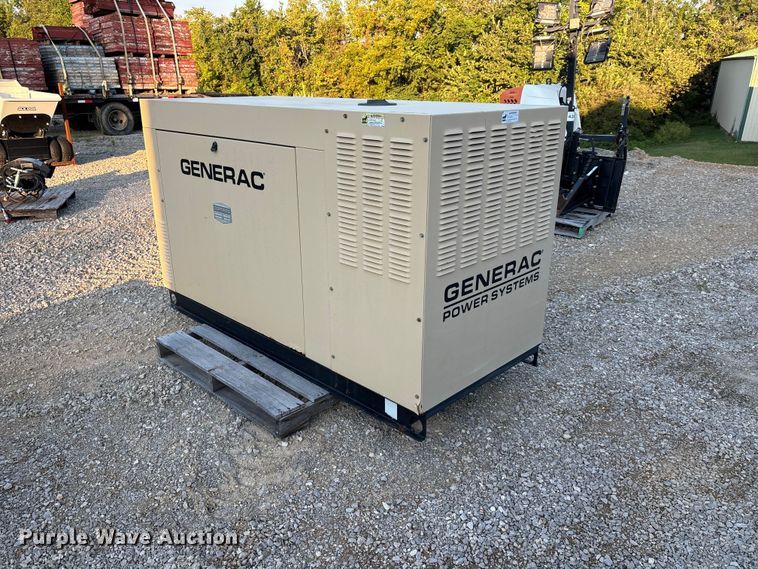 Generac QT04524ANGN generator