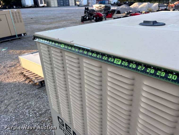 image for item ER3355 Generac QT04524ANGN generator