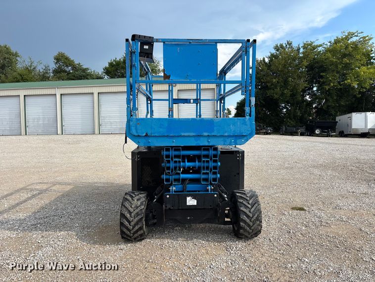 image for item ER3356 2016 Genie GS-3369RT scissor lift