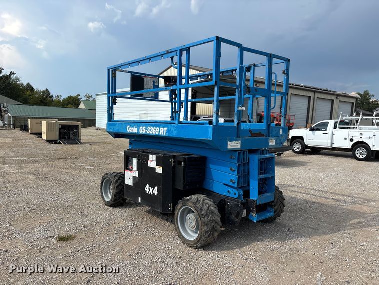 image for item ER3356 2016 Genie GS-3369RT scissor lift