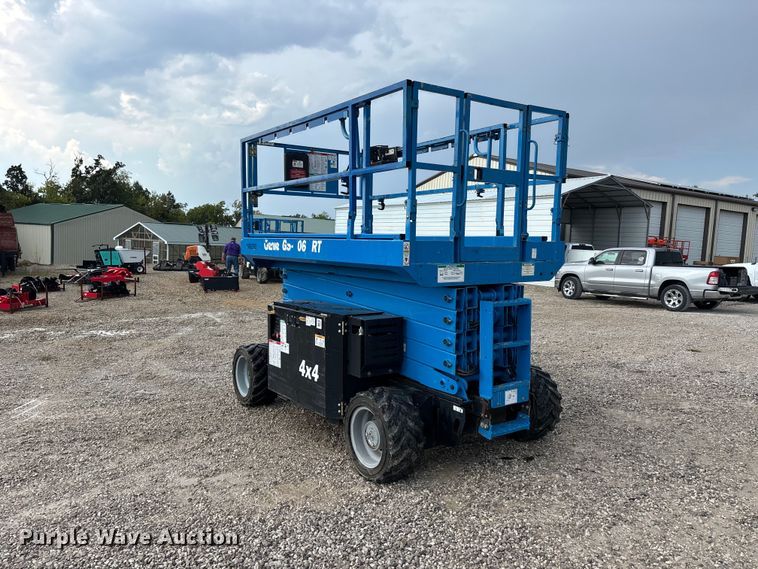image for item ER3357 2017 Genie GS-4069RT scissor lift