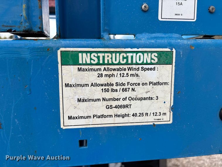 image for item ER3357 2017 Genie GS-4069RT scissor lift