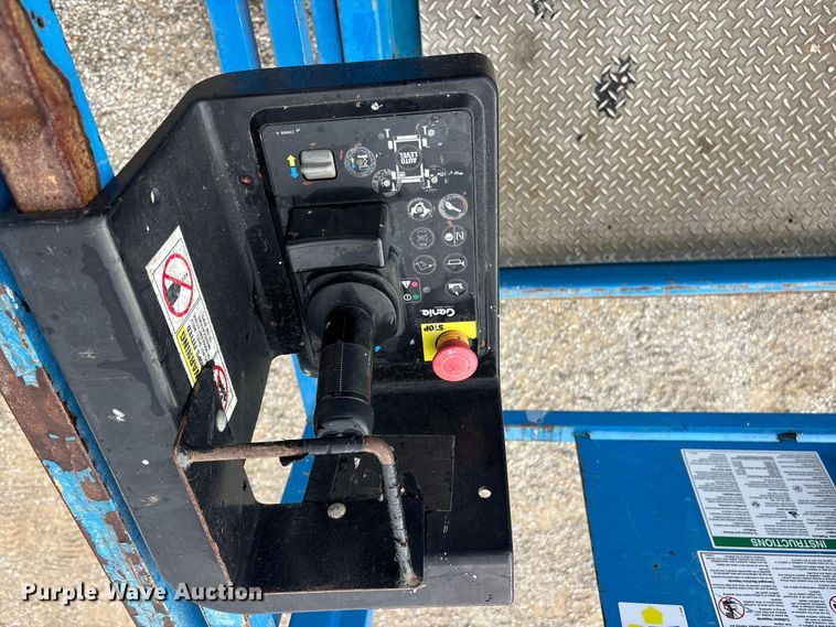 image for item ER3357 2017 Genie GS-4069RT scissor lift