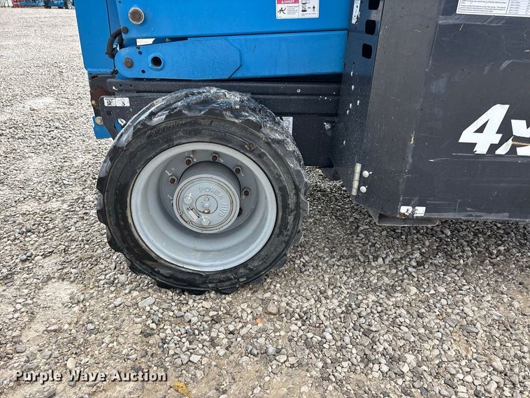 image for item ER3357 2017 Genie GS-4069RT scissor lift